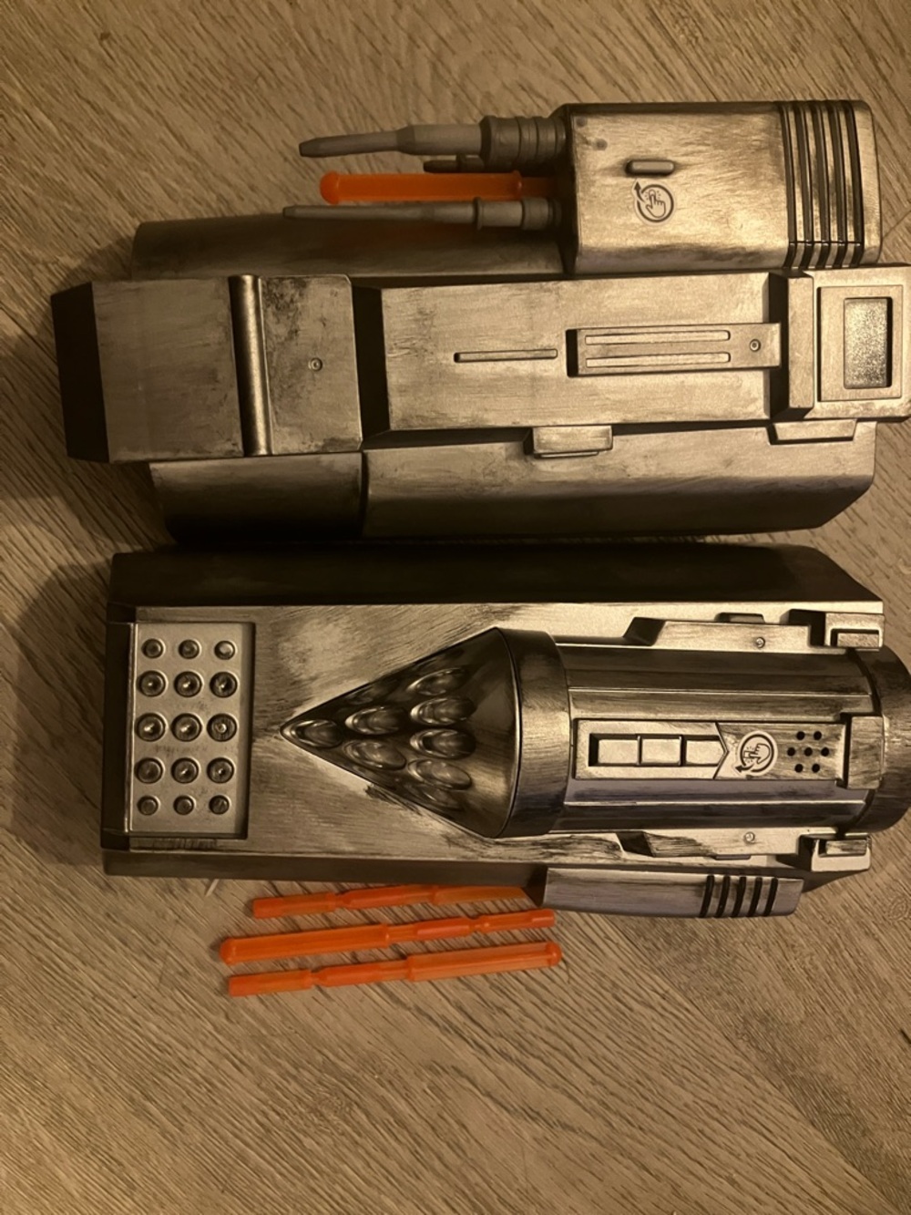 Disney Mandalorian the gauntlet wrist armor